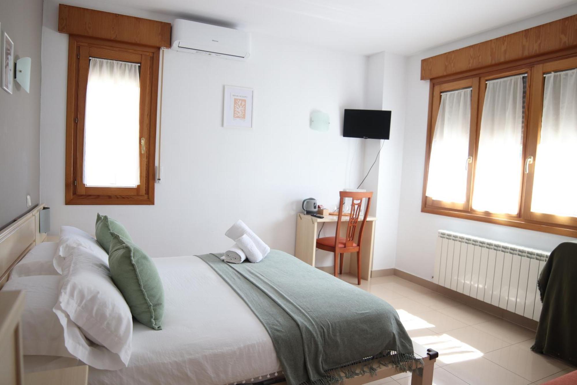 Hostal-Casa Rural Rosa-Nonna Siguenza Chambre photo