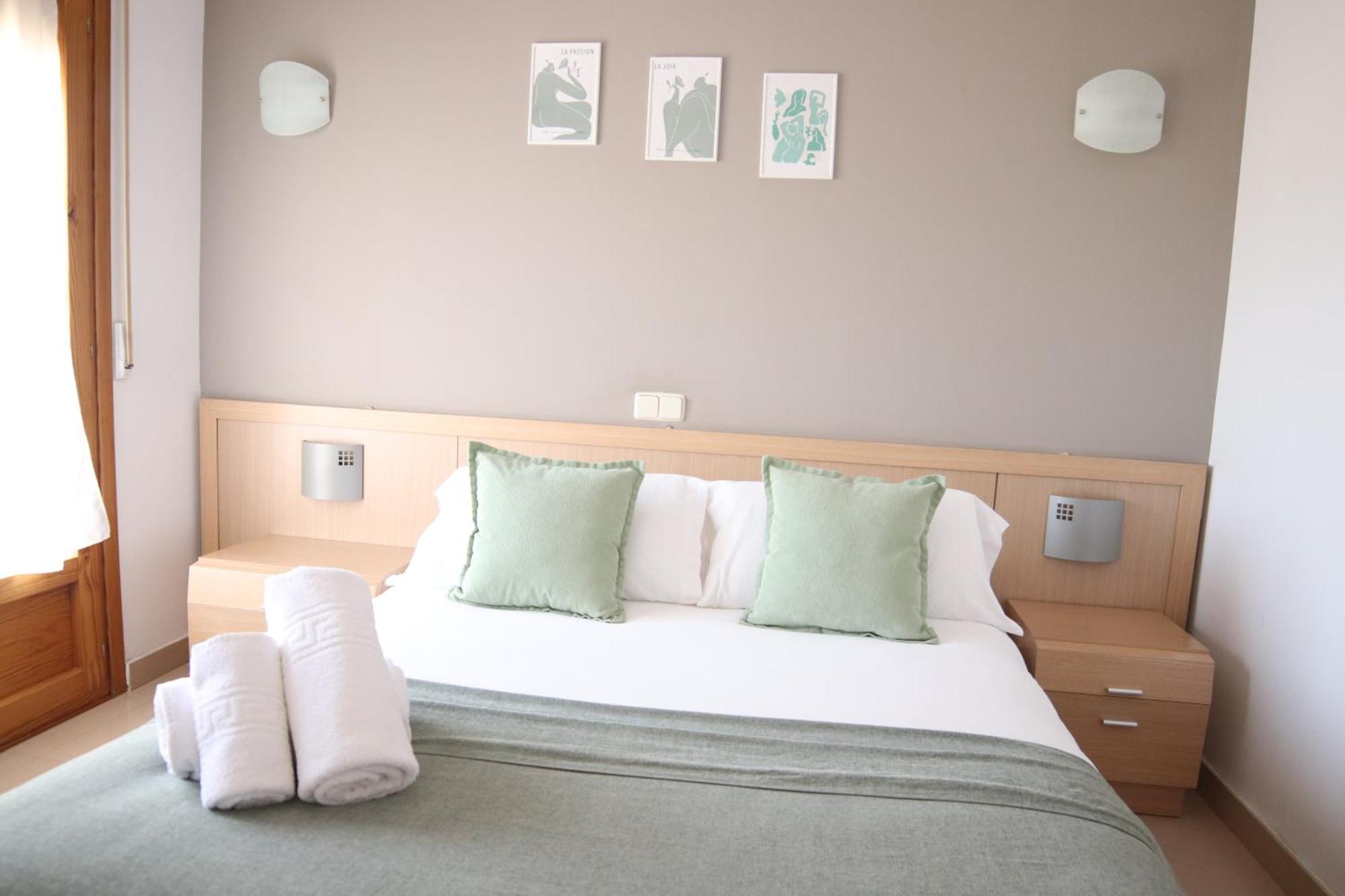 Hostal-Casa Rural Rosa-Nonna Siguenza Chambre photo